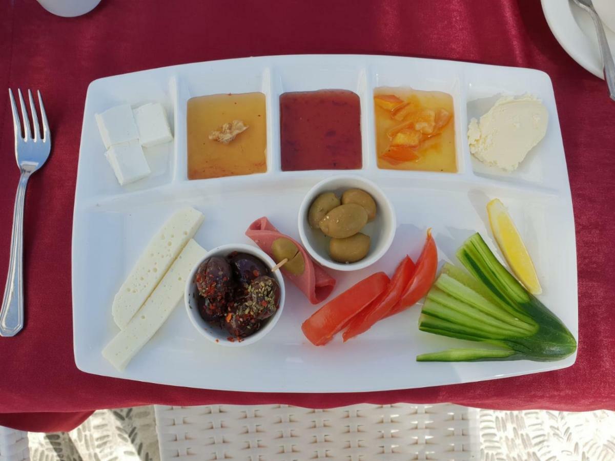 Aelbistan Otel Дидим Екстериор снимка