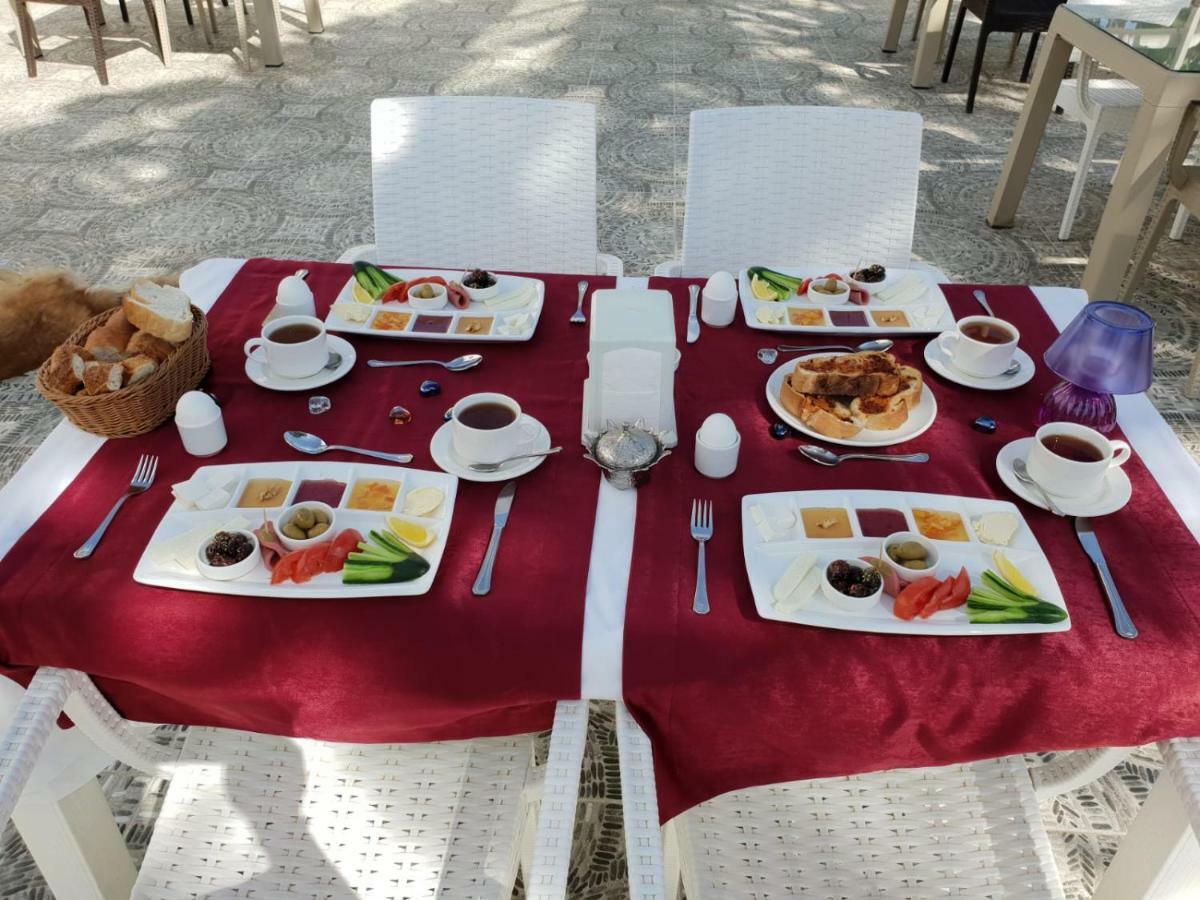 Aelbistan Otel Дидим Екстериор снимка